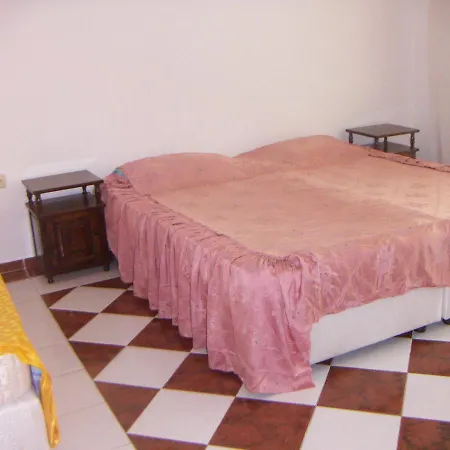 Popov Casa de hóspedes 2*