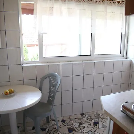 Casa de hóspedes Popov 2*