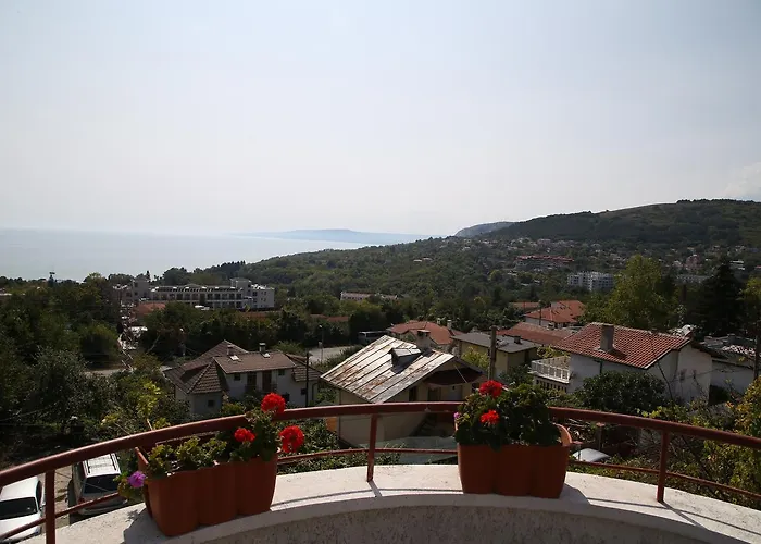 Maison d'hôtes Popov 2*